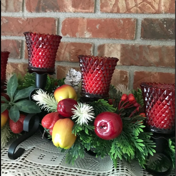 Rare 1970’s Christmas Ruby Glass Candle Centerpiece - Picture 14 of 16